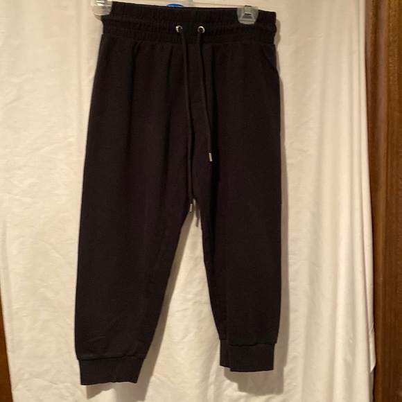 Work out capris - Picture 1 of 7